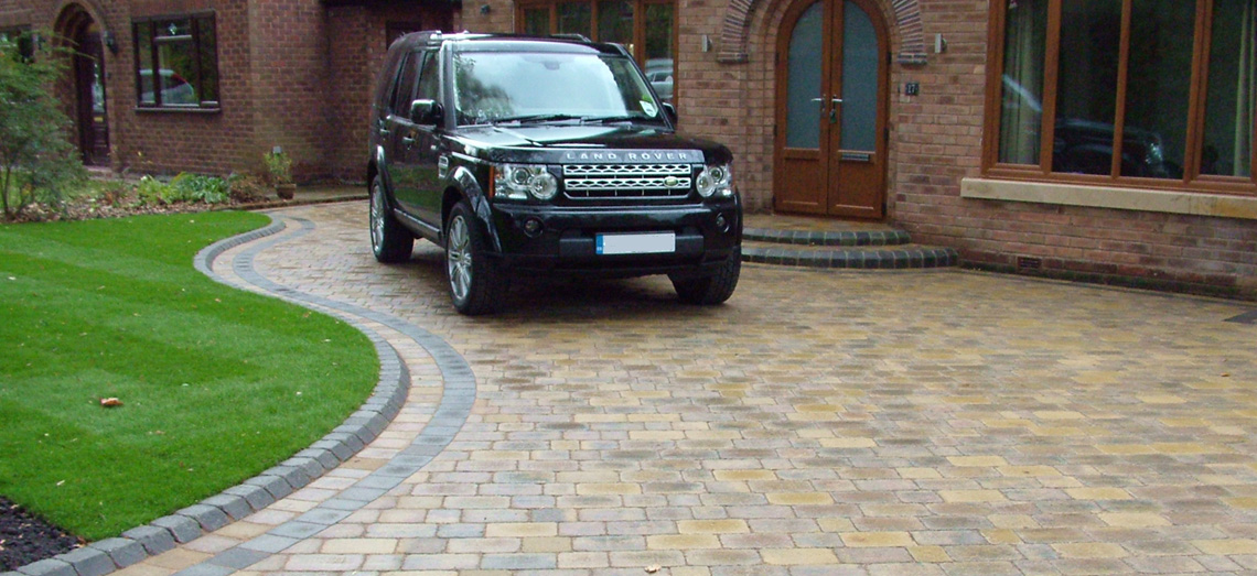 Porcelain Patio Paving Installer